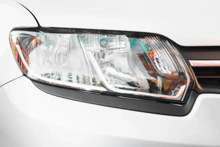 stylish-headlight-silver-automobile_23-2147963044